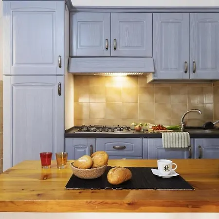 Comodo E Accogliente Miniloft Appartement